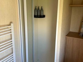 Blue Dolphin Holiday Park - Holiday Accommodation 21834 - North Yorkshire (incl. Whitby) - 1188240 - thumbnail photo 15
