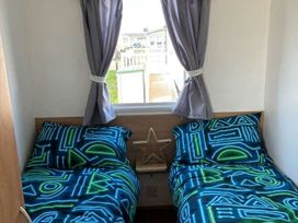 Lyons Robin Hood - Holiday Accommodation 21840 - North Wales - 1188245 - thumbnail photo 11