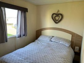 Lyons Robin Hood - Holiday Accommodation 21840 - North Wales - 1188245 - thumbnail photo 12