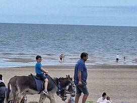 Happy Days Seaside Holiday Park - Holiday Accommodation 21841 - Lincolnshire - 1188246 - thumbnail photo 12