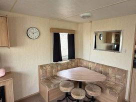 Golden Gate Holiday Centre - Holiday Accommodation 21844 - North Wales - 1188248 - thumbnail photo 2