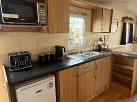 Golden Gate Holiday Centre - Holiday Accommodation 21844 - North Wales - 1188248 - thumbnail photo 4