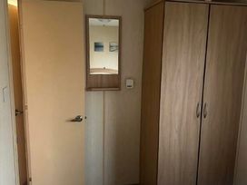 Golden Gate Holiday Centre - Holiday Accommodation 21844 - North Wales - 1188248 - thumbnail photo 11