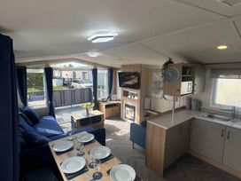 Cleethorpes Beach Holiday Park - Holiday Accommodation 21847 - Lincolnshire - 1188251 - thumbnail photo 4