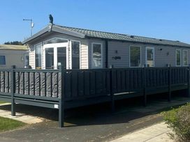 Cleethorpes Beach Holiday Park - Holiday Accommodation 21847 - Lincolnshire - 1188251 - thumbnail photo 17
