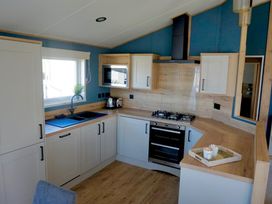 Seton Sands Caravan Park - Holiday Accommodation 21848 - Scottish Lowlands - 1188252 - thumbnail photo 5