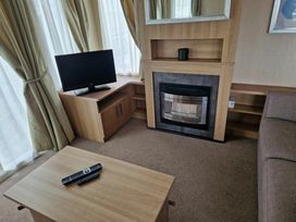 Clarach Bay Holiday Village - Holiday Accommodation 21849 - Mid Wales - 1188253 - thumbnail photo 6
