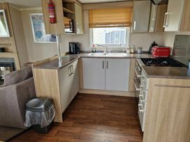 Clarach Bay Holiday Village - Holiday Accommodation 21849 - Mid Wales - 1188253 - thumbnail photo 9