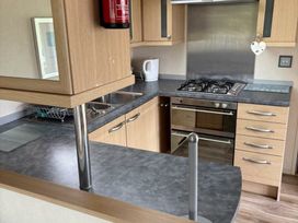 Clarach Bay Holiday Village - Holiday Accommodation 21850 - Mid Wales - 1188254 - thumbnail photo 9