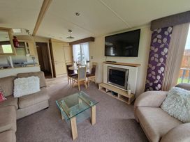 Clarach Bay Holiday Village - Holiday Accommodation 21850 - Mid Wales - 1188254 - thumbnail photo 10