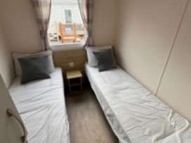 Golden Palm Resort - Holiday Accommodation 21852 - Lincolnshire - 1188255 - thumbnail photo 10