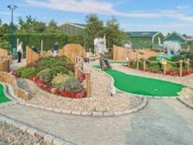 Golden Palm Resort - Holiday Accommodation 21852 - Lincolnshire - 1188255 - thumbnail photo 13