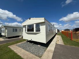 Golden Palm Resort - Holiday Accommodation 21852 - Lincolnshire - 1188255 - thumbnail photo 19