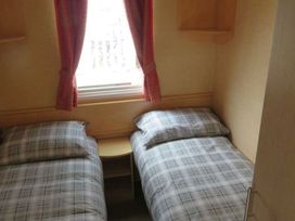 Skipsea Sands Holiday Park - Holiday Accommodation 21855 - North Yorkshire (incl. Whitby) - 1188257 - thumbnail photo 4