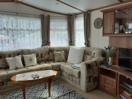 Burnside Caravan Park - Holiday Accommodation 21856 -  - 1188258 - thumbnail photo 7