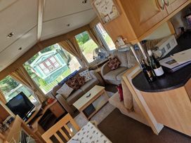 Woodlands Holiday Park - Holiday Accommodation 21859 - Mid Wales - 1188261 - thumbnail photo 12