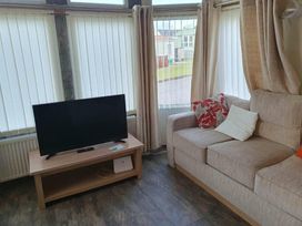 Greenfields Holiday Park - Holiday Accommodation 21861 - Mid Wales - 1188262 - thumbnail photo 3