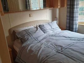 Greenfields Holiday Park - Holiday Accommodation 21861 - Mid Wales - 1188262 - thumbnail photo 6