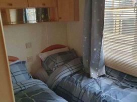 Greenfields Holiday Park - Holiday Accommodation 21861 - Mid Wales - 1188262 - thumbnail photo 7