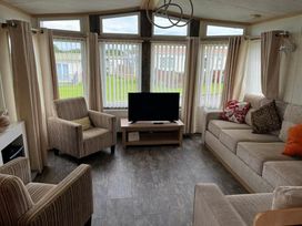 Greenfields Holiday Park - Holiday Accommodation 21861 - Mid Wales - 1188262 - thumbnail photo 12