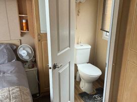 The Chase - Holiday Accommodation 21863 - Lincolnshire - 1188264 - thumbnail photo 11