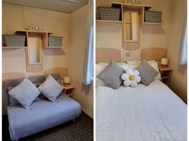 Marton Mere Holiday Village - Holiday Accommodation 21865 - Lake District - 1188265 - thumbnail photo 2