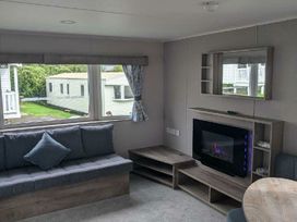 Kiln Park Holiday Park - Holiday Accommodation 21878 - South Wales - 1188275 - thumbnail photo 6