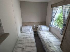 Kiln Park Holiday Park - Holiday Accommodation 21878 - South Wales - 1188275 - thumbnail photo 13