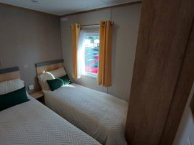 Cresswell Towers - Holiday Accommodation 21883 - Northumberland - 1188278 - thumbnail photo 3