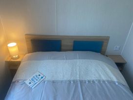 Skipsea Sands Holiday Park - Holiday Accommodation 21884 - North Yorkshire (incl. Whitby) - 1188279 - thumbnail photo 12