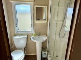 Golden Sands Kinmel Bay - Holiday Accommodation 21898 - North Wales - 1188289 - thumbnail photo 14