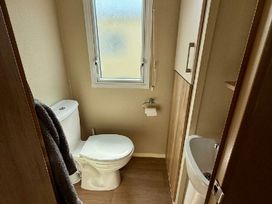 Golden Sands Kinmel Bay - Holiday Accommodation 21898 - North Wales - 1188289 - thumbnail photo 17
