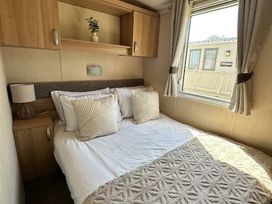 Primrose Valley Holiday Park - Holiday Accommodation 21901 - North Yorkshire (incl. Whitby) - 1188291 - thumbnail photo 11