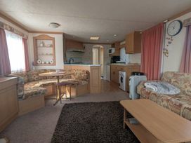 Aberystwyth Holiday Village - Holiday Accommodation 21904 - Mid Wales - 1188294 - thumbnail photo 2