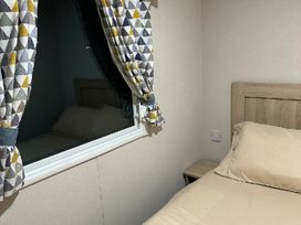 Seton Sands Caravan Park - Holiday Accommodation 21913 - Scottish Lowlands - 1188302 - thumbnail photo 14