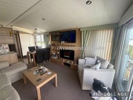 Ocean Heights Leisure Park - Holiday Accommodation 21916 - Mid Wales - 1188305 - thumbnail photo 7