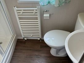 Clarach Bay Holiday Village - Holiday Accommodation 21919 - Mid Wales - 1188308 - thumbnail photo 8