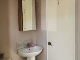 Home Farm Holiday Centre - Holiday Accommodation 21920 - Devon - 1188309 - thumbnail photo 12