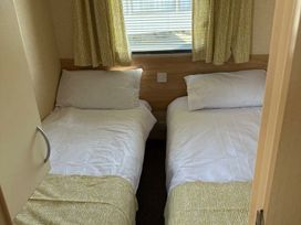 Golden Gate Holiday Centre - Holiday Accommodation 21921 - North Wales - 1188310 - thumbnail photo 11