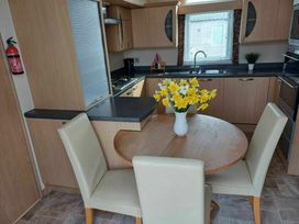 Primrose Valley Holiday Park - Holiday Accommodation 21924 - North Yorkshire (incl. Whitby) - 1188313 - thumbnail photo 8
