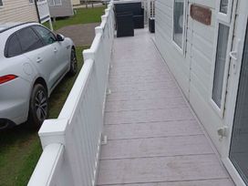 Primrose Valley Holiday Park - Holiday Accommodation 21924 - North Yorkshire (incl. Whitby) - 1188313 - thumbnail photo 19