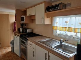 Brightholme Holiday Park - Holiday Accommodation 21925 - Somerset & Wiltshire - 1188314 - thumbnail photo 7