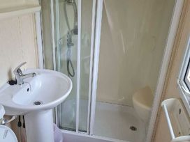 Brightholme Holiday Park - Holiday Accommodation 21925 - Somerset & Wiltshire - 1188314 - thumbnail photo 12