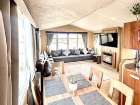 Sand Le Mere Holiday Village - Holiday Accommodation 21927 - North Yorkshire (incl. Whitby) - 1188316 - thumbnail photo 3