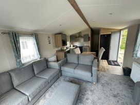 Challaborough Bay Holiday Park - Holiday Accommodation 21937 - Devon - 1188325 - thumbnail photo 3