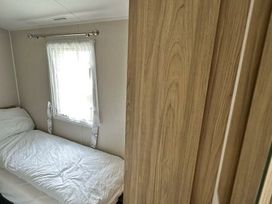Challaborough Bay Holiday Park - Holiday Accommodation 21937 - Devon - 1188325 - thumbnail photo 10