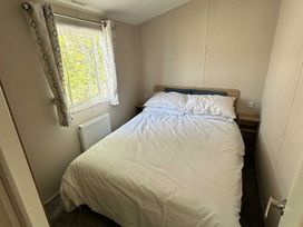 Challaborough Bay Holiday Park - Holiday Accommodation 21937 - Devon - 1188325 - thumbnail photo 13