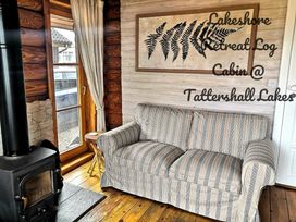 Tattershall Lakes Country Park - Holiday Accommodation 21944 - Lincolnshire - 1188332 - thumbnail photo 10