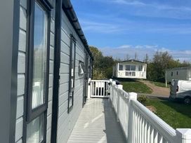 Primrose Valley Holiday Park - Holiday Accommodation 21961 - North Yorkshire (incl. Whitby) - 1188344 - thumbnail photo 4