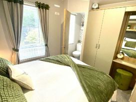 Aberdunant Hall Holiday Park - Holiday Accommodation 21962 - North Wales - 1188345 - thumbnail photo 12